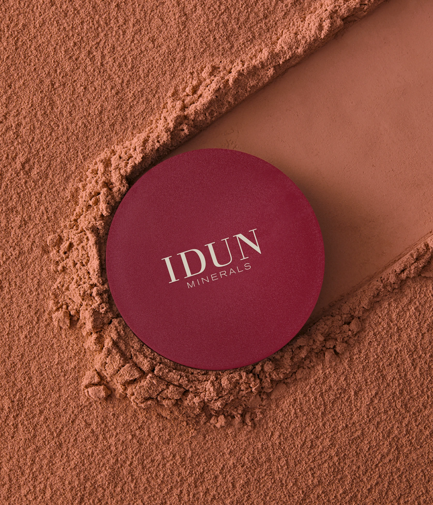 MINERAL POWDER FOUNDATION by IDUN Minerals Inc.