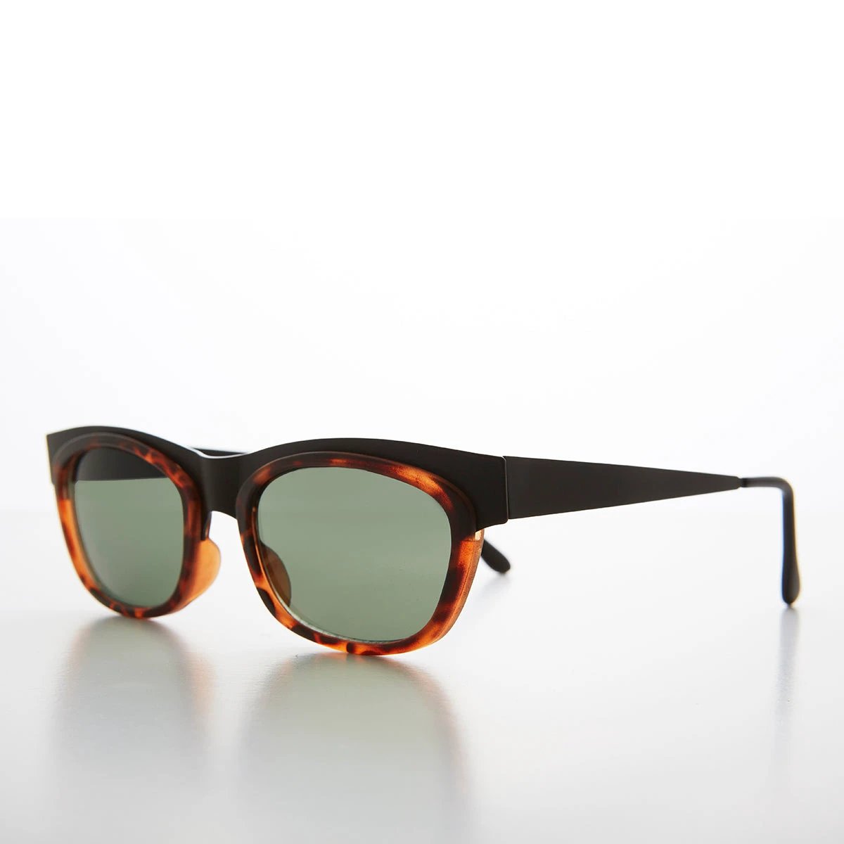 Rectangular Cat Eye Vintage Women's Sunglasses - Valentini by Sunglass Museum
