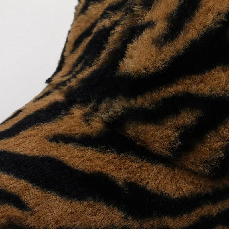 Fashion Leopard Fleece Baseball All-matching Peaked Cap by GJG Denim