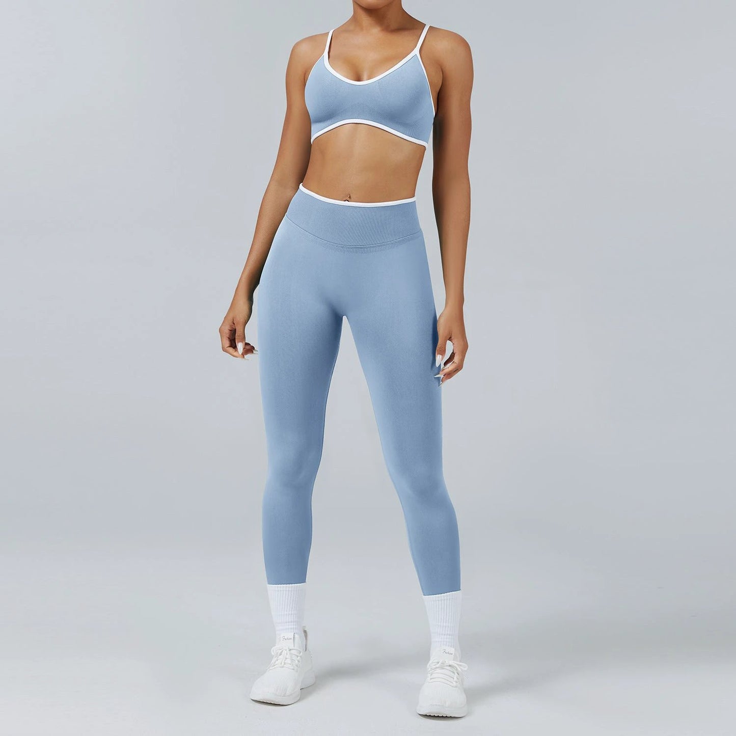 Seamless Back-Support Running Quick-Drying Yoga And Fitness Apparel Set by GJG Denim