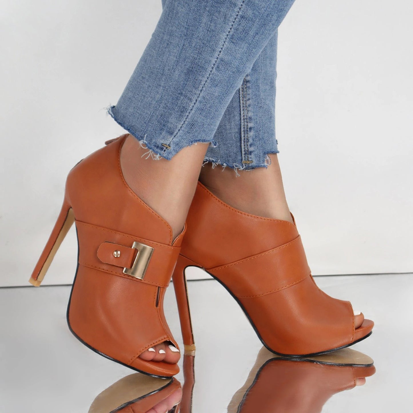Fish-mouth Peep-toe Metal-buckle Back-zip Stiletto Fashion Sandals by GJG Denim