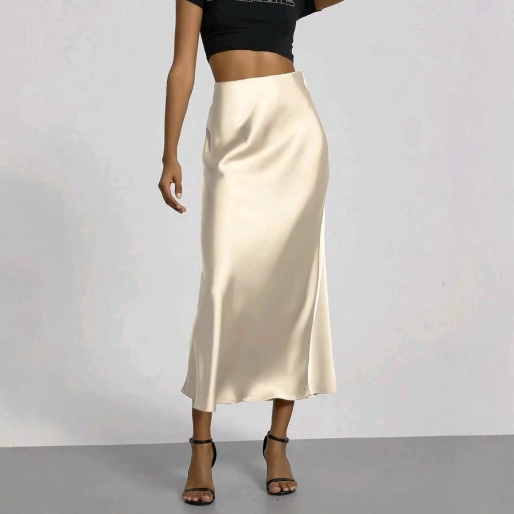 Slim Fit Sheath skirt by GJG Denim