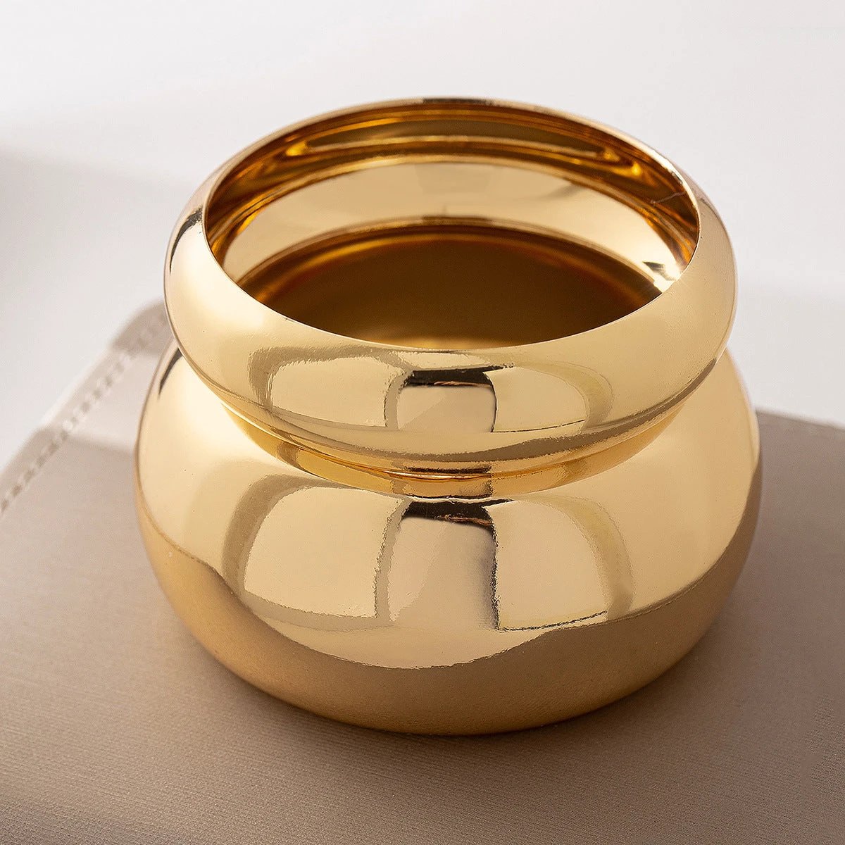 Round Gold Bracelet Suit Suitable For Banquet Party by GJG Denim