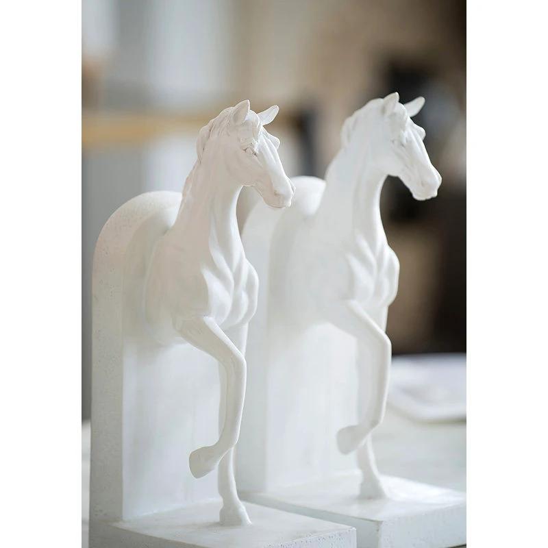 3D Animal Horse Bookends For Home Decor And Desk Accessories by GJG Denim