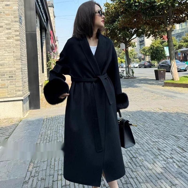 Wool Coat For Women Mid-length Black With Fox-fur Cuffs by GJG Denim