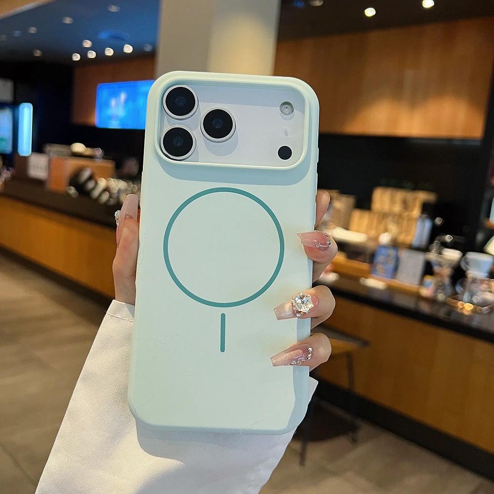 Simple Large Hole Fine Circle Silicone Magnetic Phone Case by GJG Denim