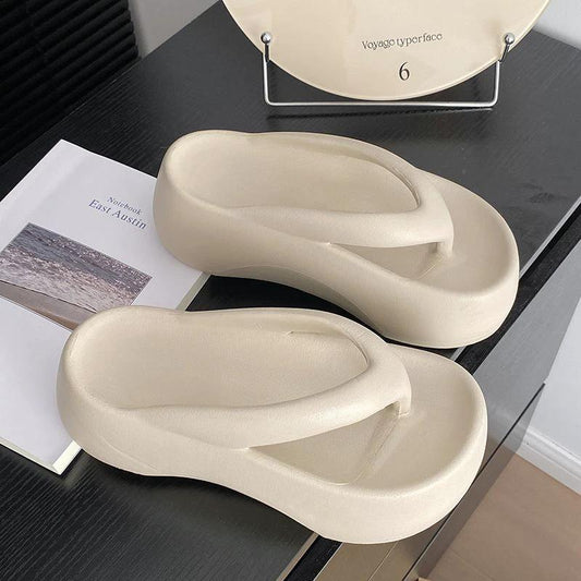 Women's Soft-soled Shit Feeling Beach Slippers by GJG Denim