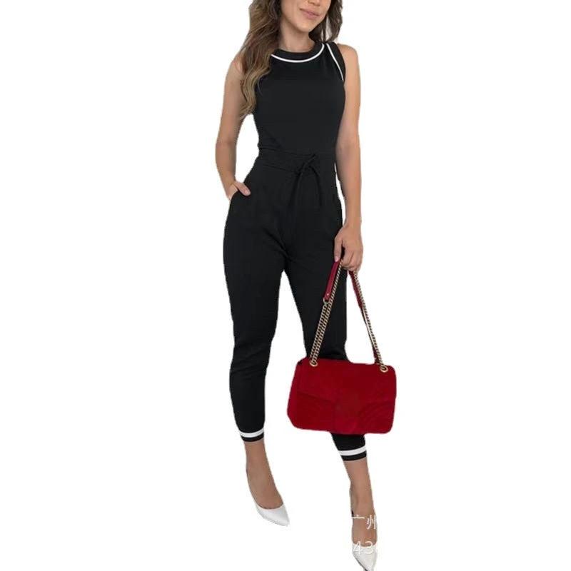 Round Neck Sleeveless Vest Contrast Color Jumpsuit by GJG Denim