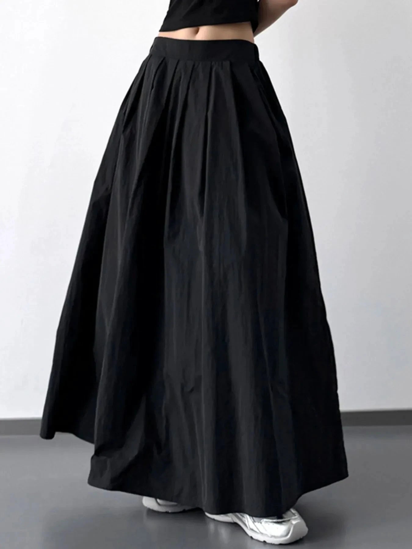 Pleated Linen Maxi Skirt by Lady Ros
