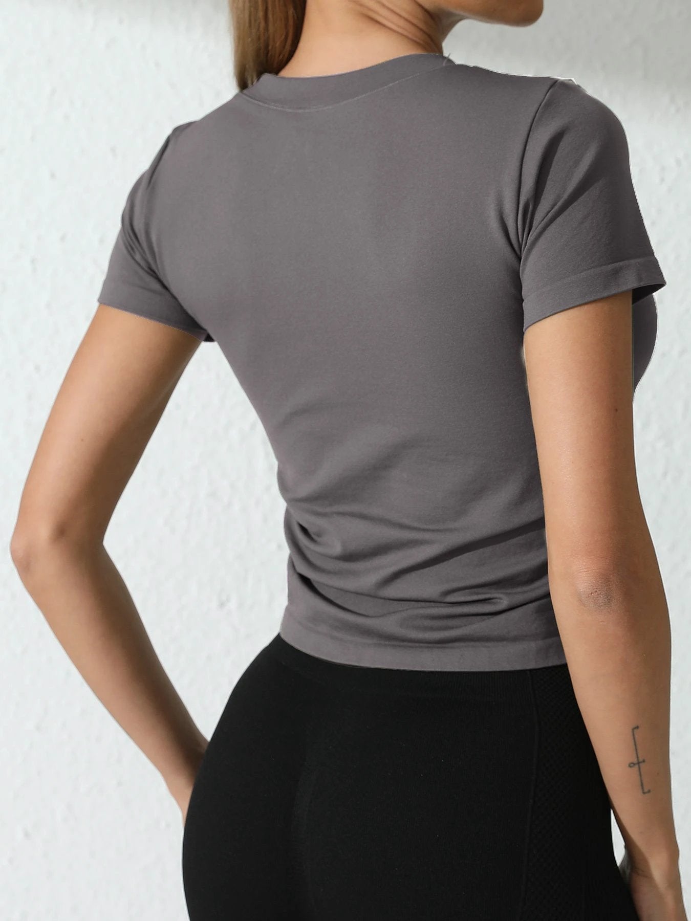 Solid Color Round Neck Sports T Shirt by GJG Denim