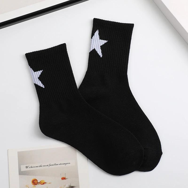 Black And White Five-pointed Star Tube Socks Breathable Sports Socks For Men by GJG Denim