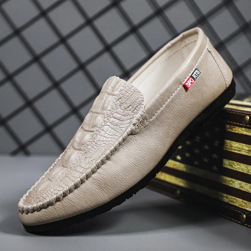 Men's Slip-on Casual Pattern Shoes by GJG Denim