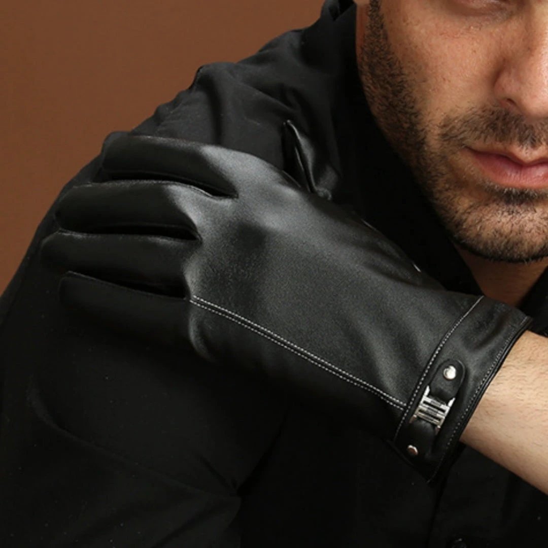 Men's Thick Fleece-lined Warm Touch Screen Gloves by GJG Denim