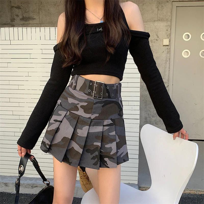 Versatile High-waisted Pleated Mini Skirt For Spring And Fall by GJG Denim