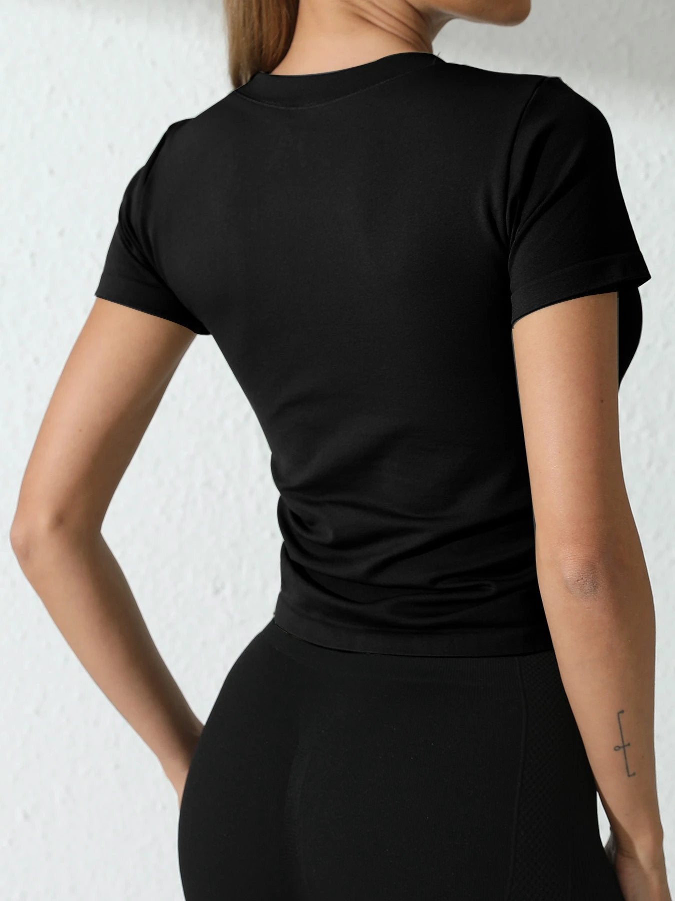 Solid Color Round Neck Sports T Shirt by GJG Denim