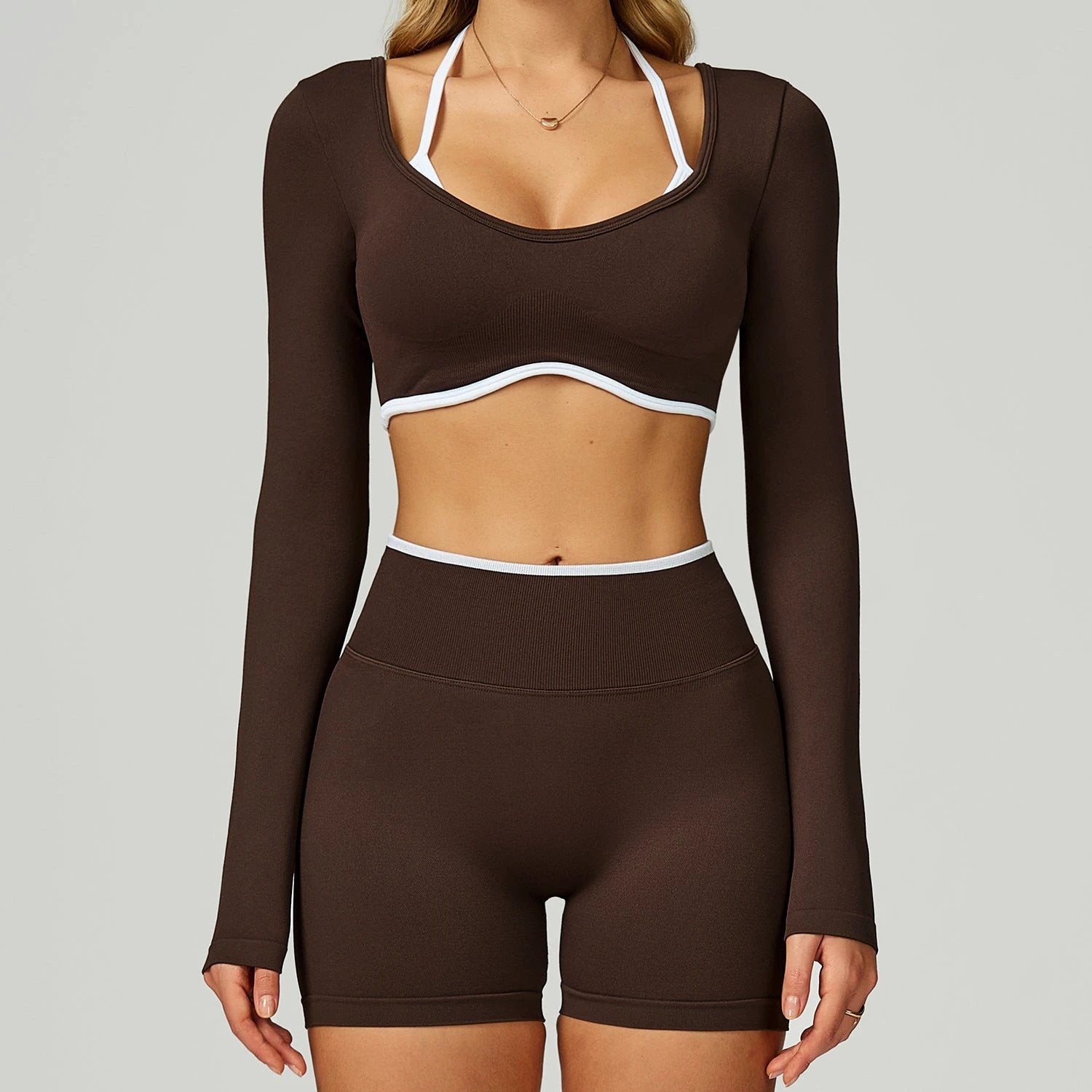 Seamless Color-blocking Yoga Set With Hollow Back And High-waist Fitness Wear by GJG Denim