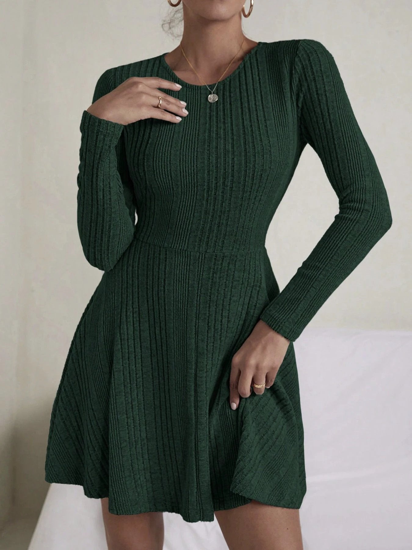 Women's Elegant Rib Knitted Skirt Solid Color by GJG Denim