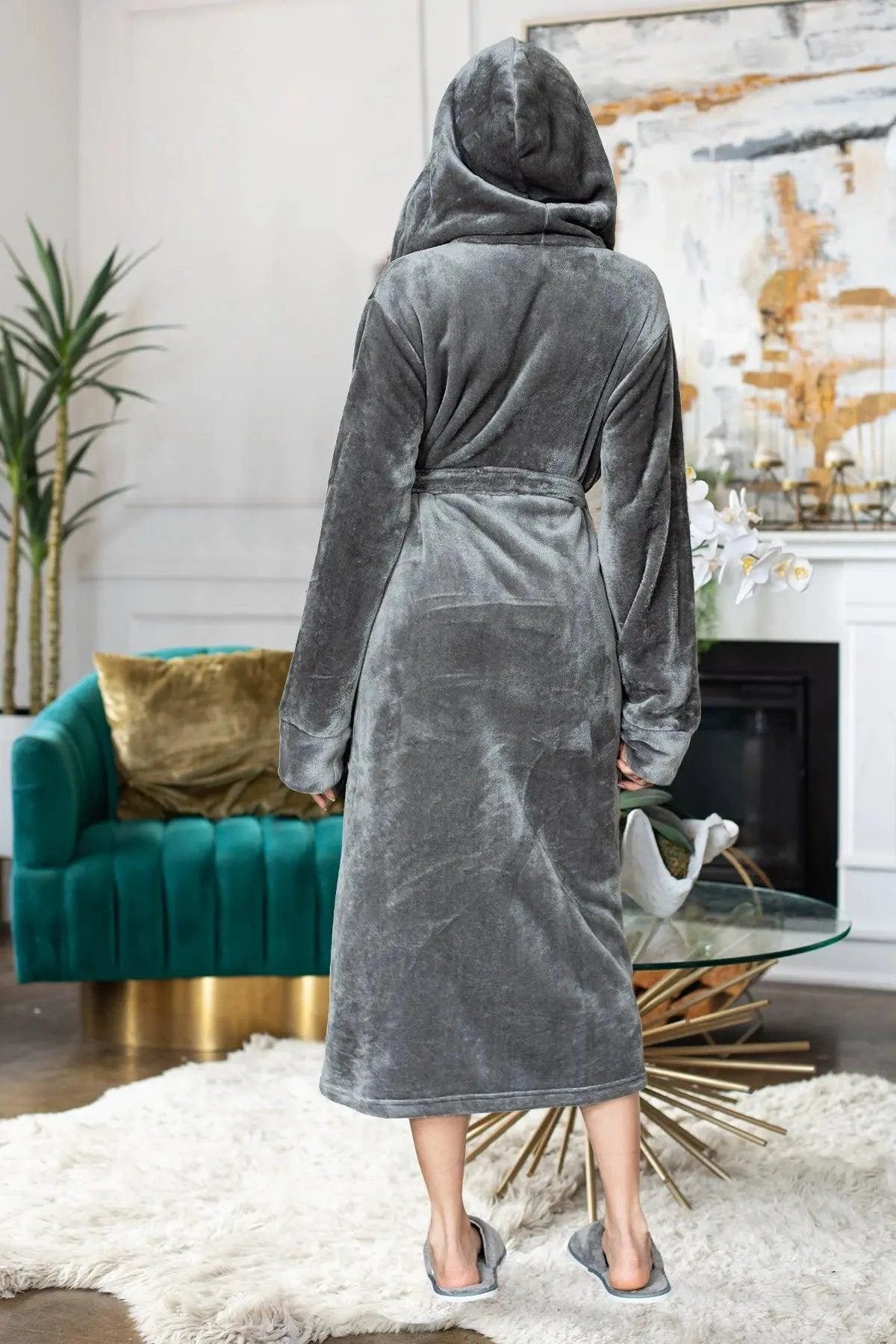 Women’s Plush Hooded Robe - Spa-Worthy Comfort at Home by Lotus Linen