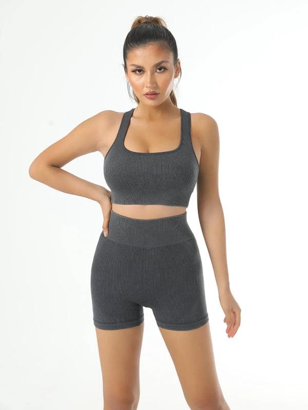 Quick-drying yoga shorts by Lady Ros