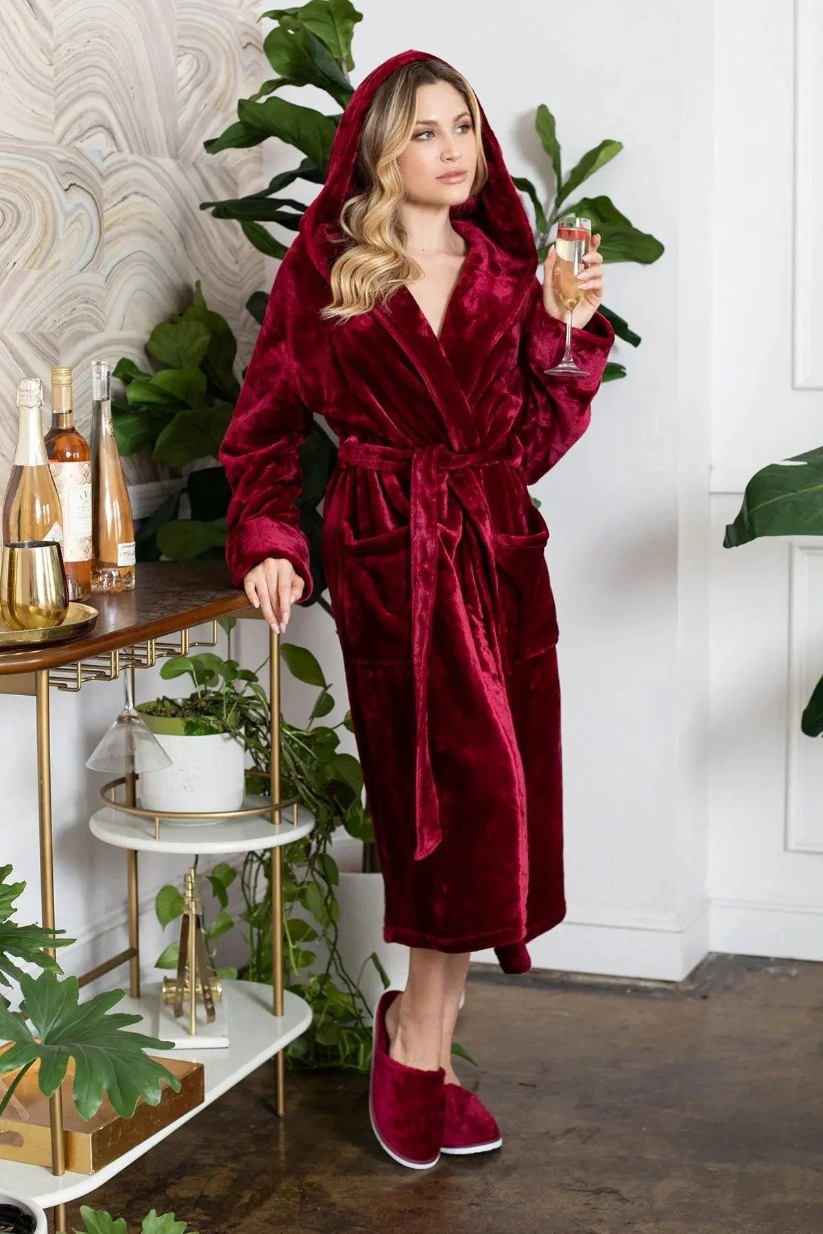 Women’s Plush Hooded Robe - Spa-Worthy Comfort at Home by Lotus Linen