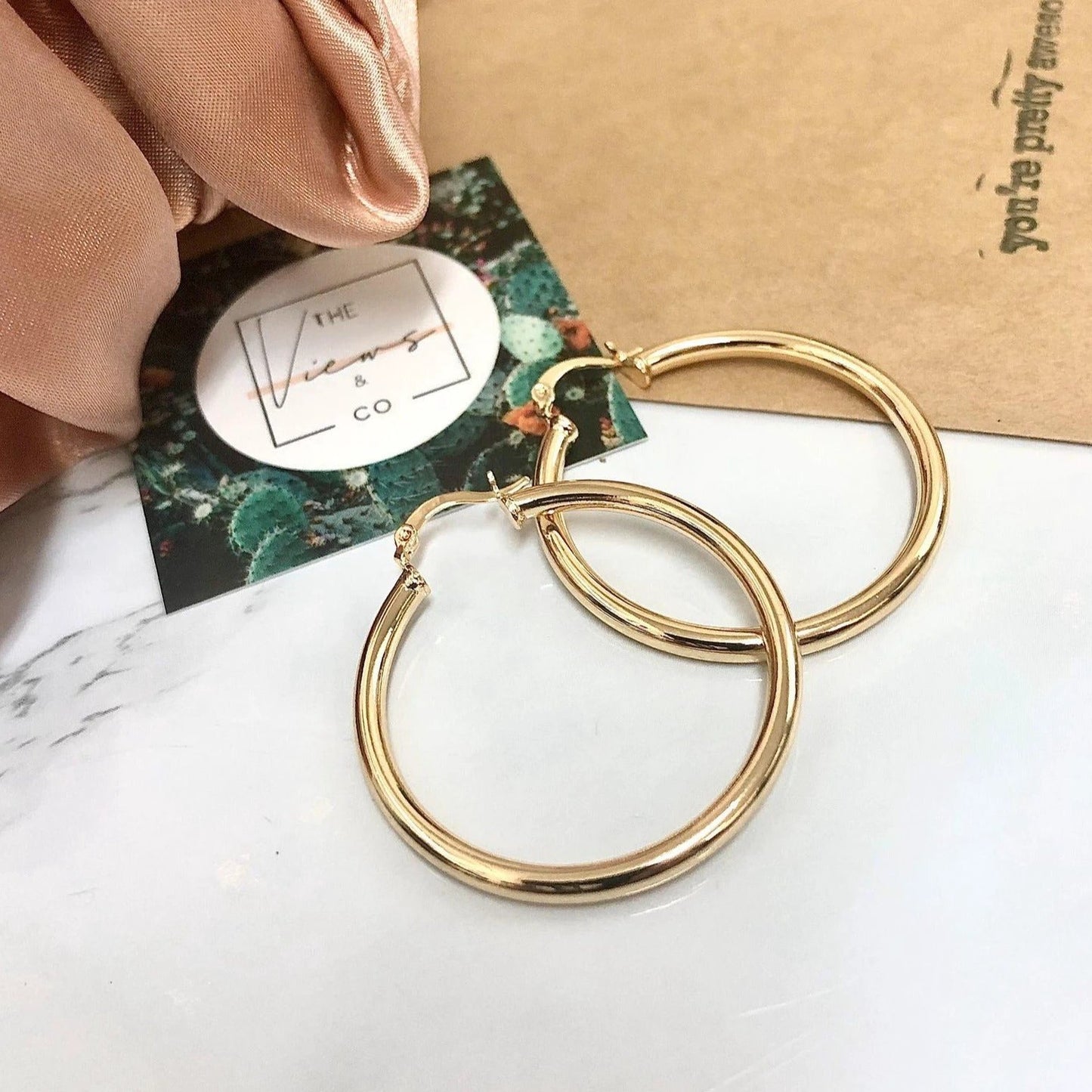 Miss Skinny Hoop by Views & Co
